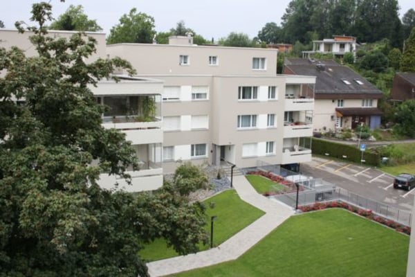 Sonnige, neu renovierte Wohnung 2