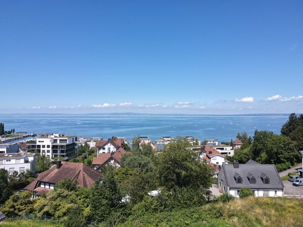 Traumwohnung: Exklusive 1.5-Zimmer-Wohnung mit Seesicht am Bodensee 1