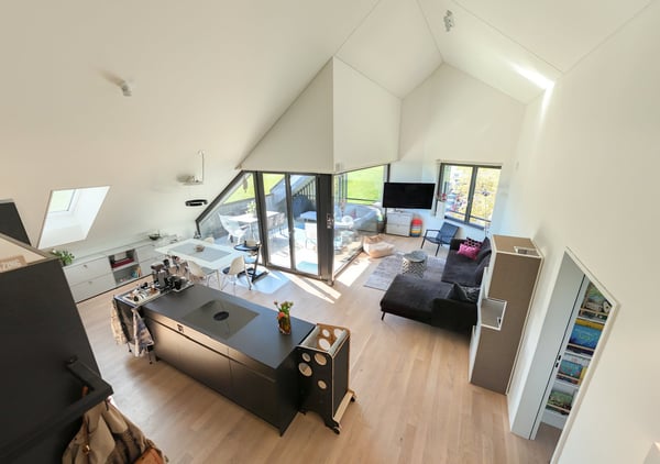 Mörschwil: Moderne, barrierefreie 1.5-Zi.-Dachwohnung mit beeindruckender Weitsicht 3