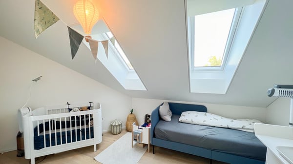 Mörschwil: Moderne, barrierefreie 1.5-Zi.-Dachwohnung mit beeindruckender Weitsicht 8