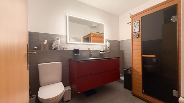 4.5-Zimmer Gartenwohnung mit grossem Sitzplatz - wohnen wie im Einfamilienhaus 4