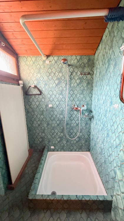 Spannendes Zweifamilienhaus mit 4 Garagenplätzen - Preis bankengeprüft! 11