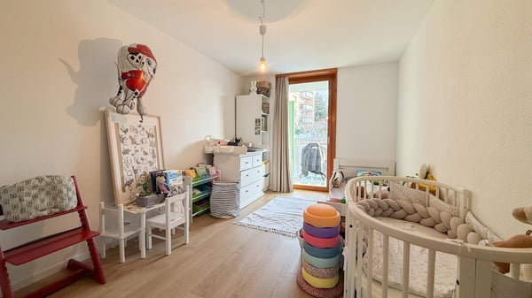traumhaft schöne 4 1/2 Zi. Stadtwhg.mit 2 Balkons & Weitsicht 5