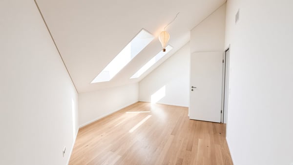Elegante 3.5-Zimmer-Dachwohnung mit Seesicht in Mörschwil 5