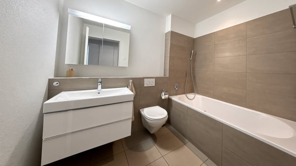 Eine Perle mit Seesicht – stilvolle 3½-Zimmer-Wohnung 7