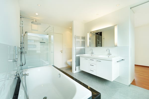 Luxus-Terrassen-Attikawohnung mit Seesicht 9