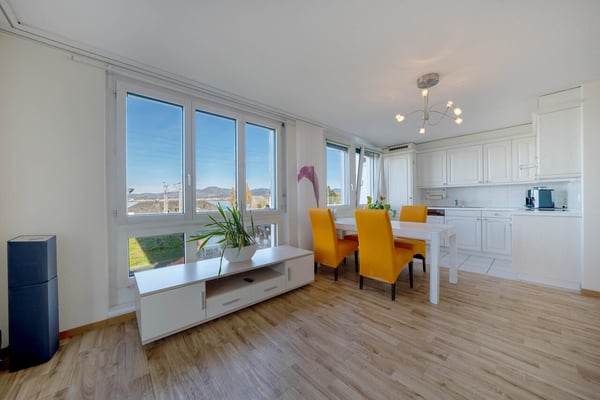 Seesichtwohnung - mit verglastem Balkon! 4