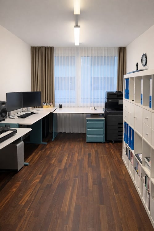 Exklusive 1½-Zimmer-Wohnung im schönen Tuggen SZ 11