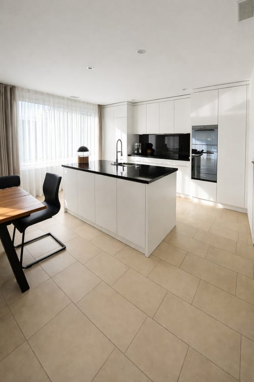 Exklusive 1½-Zimmer-Wohnung im schönen Tuggen SZ 5