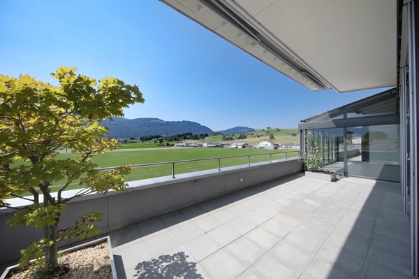 Traumhafte Attikawohnung mit unverbaubarer Weitsicht 1