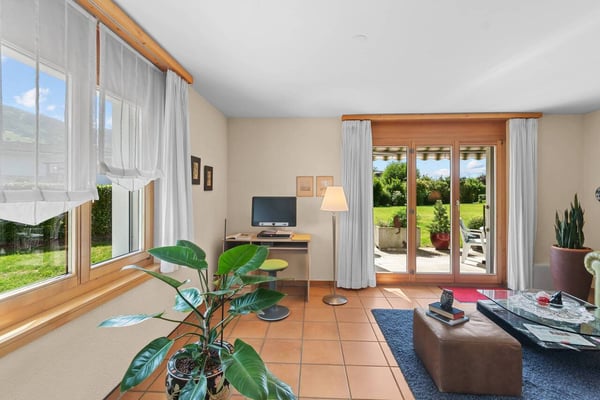 Ruhige Gartenwohnung mit unverbaubarer Freifläche und Tiefgaragenplatz 4