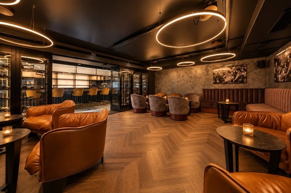Exklusive Bar- & Loungefläche in Pfäffikon SZ - hochwertig ausgebaut! 12