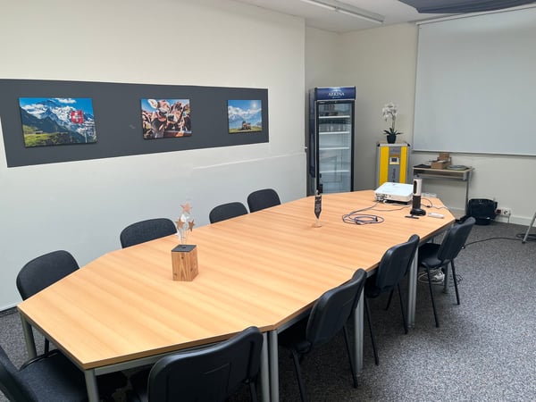 Attraktive Industriehalle mit integrierter Bürofläche in Niederwil 4