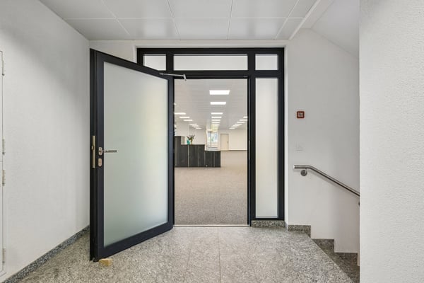 Grosszügige Bürofläche mit klarer Struktur und starker Standortanbindung 2