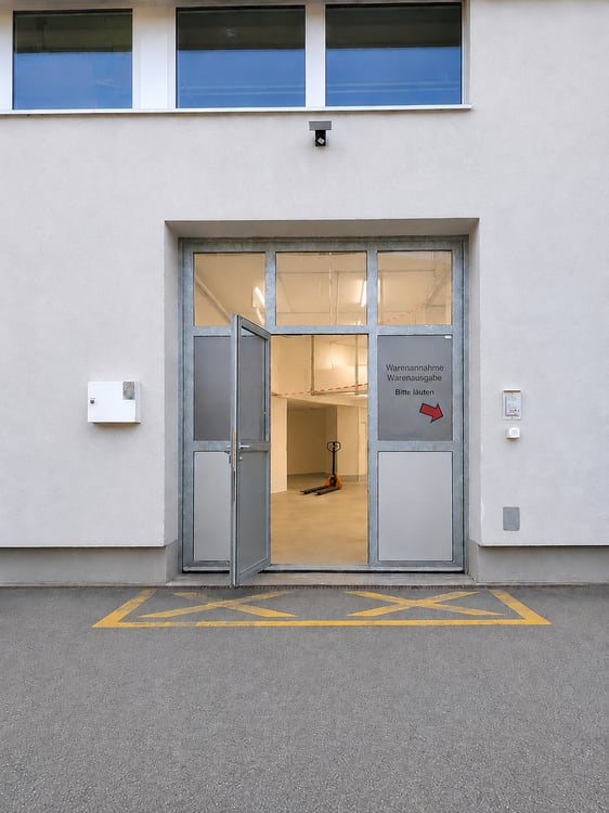 Effiziente Lagerfläche mit direkter Befahrbarkeit und optimaler Anbindung 2