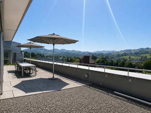 Exklusives Attikabüro mit Aussicht und Persönlichkeit 8