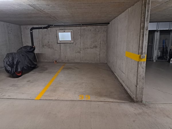 Tiefgaragenparkplatz in Gossau zu verkaufen 2