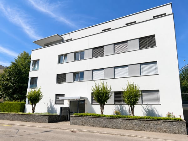Grosszügige 3.5-Zimmerwohnung an zentraler Lage in Uzwil 1