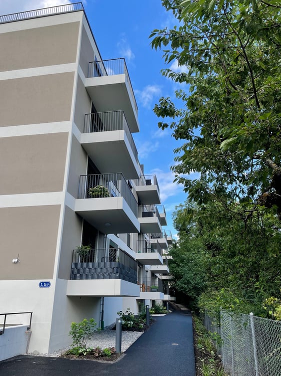 Grosszügige 3.5 Zimmer Wohnung in St. Gallen mit sonnigen Balkonen 1
