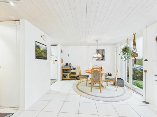 Familienfreundliches Reihenfamilienhaus mit Sonnigem Garten 6