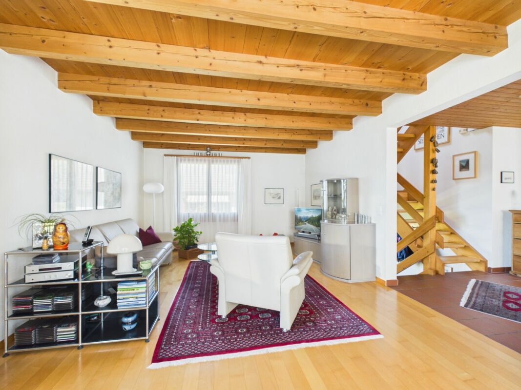 Freistehendes 5.5-Zimmer-Einfamilienhaus mit sonnigem Garten