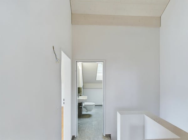 Familienfreundliches Reihen-Einfamilienhaus 6.5-Zimmer 12