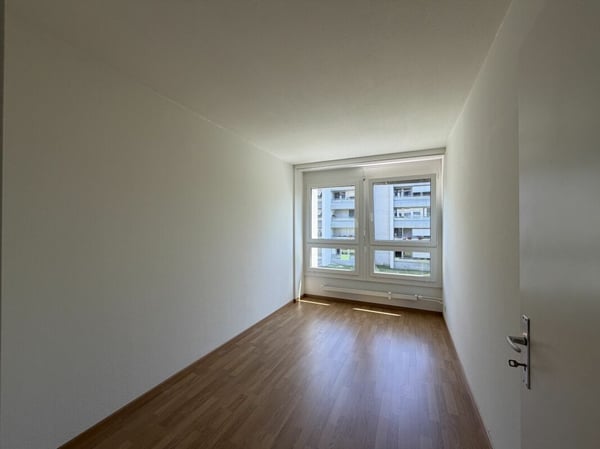 4.5 ZWG im 1.OG in Laufen 4