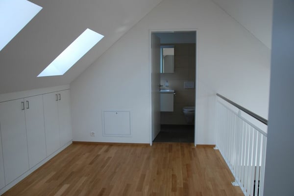 Helle moderne 4.5-Maisonette Dachwohnung 7