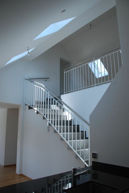 Helle moderne 4.5-Maisonette Dachwohnung 2