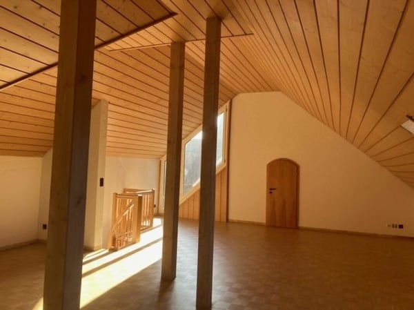 Attraktive & Exklusive 5.5-Zimmerwohnung in der Altstadt 11