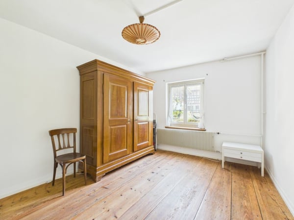 Historisches Wohnhaus mit Scheune und Entwicklungspotenzial 5