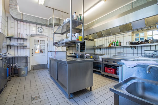 Historisches Burggebäude Wasserstelz in Lienheim 12