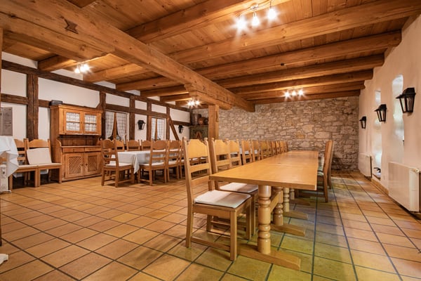 Historisches Burggebäude Wasserstelz in Lienheim 15