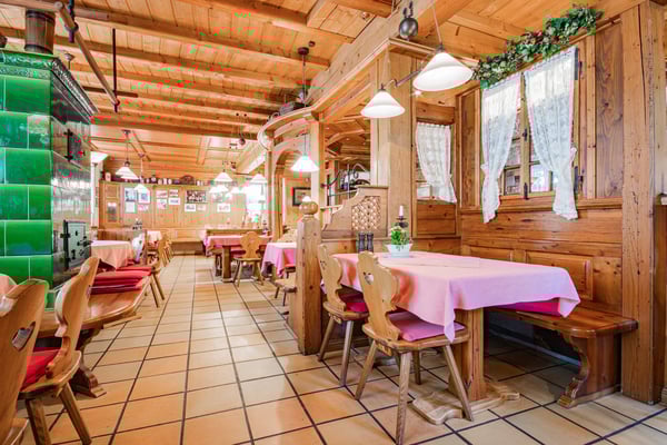 Historisches Burggebäude Wasserstelz in Lienheim 10