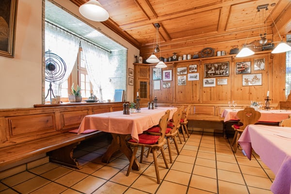 Historisches Burggebäude Wasserstelz in Lienheim 8