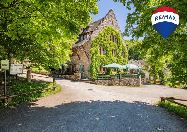 Historisches Burggebäude Wasserstelz in Lienheim 1
