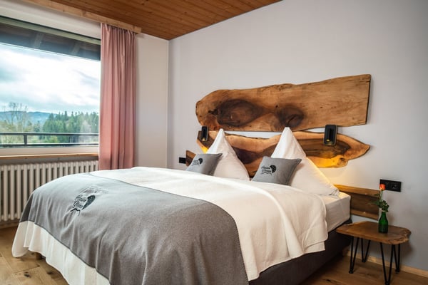 Pension Sternen - Charmantes Boutique-Hotel und Apartments inmitten von Natur und Stille in Todtmoos 9
