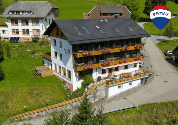 Pension Sternen - Charmantes Boutique-Hotel und Apartments inmitten von Natur und Stille in Todtmoos 1