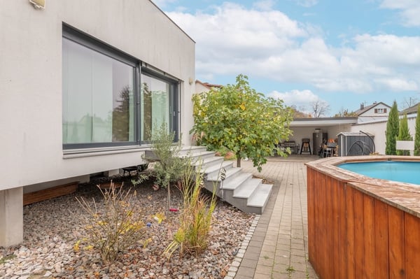 Wohnen mit Stil – Großzügiges Haus auf weitläufigem Grundstück in Tiengen 13