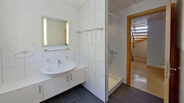 Gepflegtes Einfamilienhaus mit Einliegerwohnung an sonniger Aussichtslage in Herisau 6