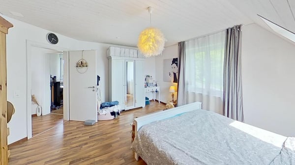 Panorama inklusive - Modernes Zweifamilienhaus mit Säntisblick 15