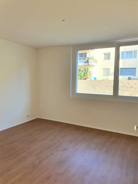 Moderne und schöne Wohnung mit grossem Sitzplatz 6