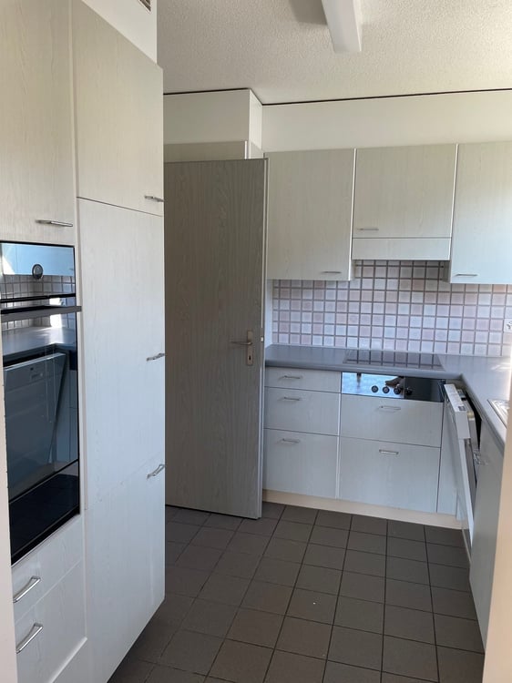 Grosse und helle Maisonettewohnung an ruhiger Lage 2