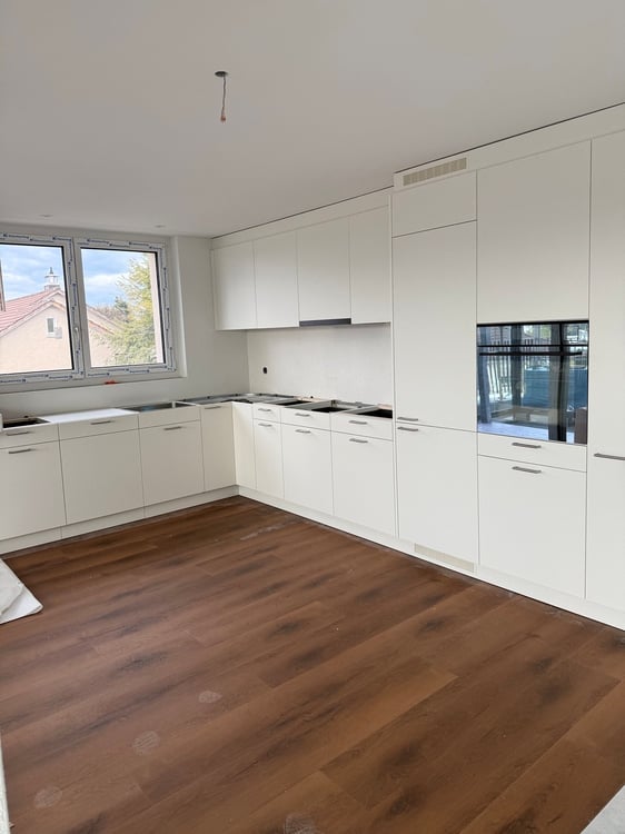 ERSTVERMIETUNG Traumwohnung im Herzen von Wallisellen 3