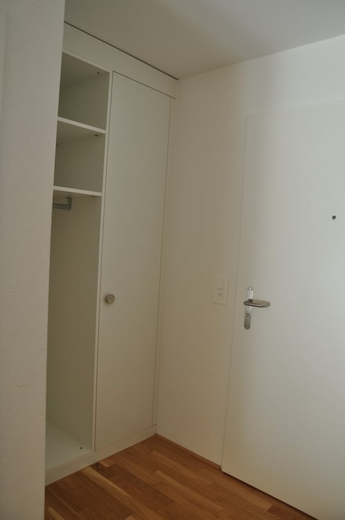 Schöne und moderne Wohnung an guter Lager 9