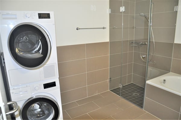Schöne und moderne Wohnung an guter Lager 4