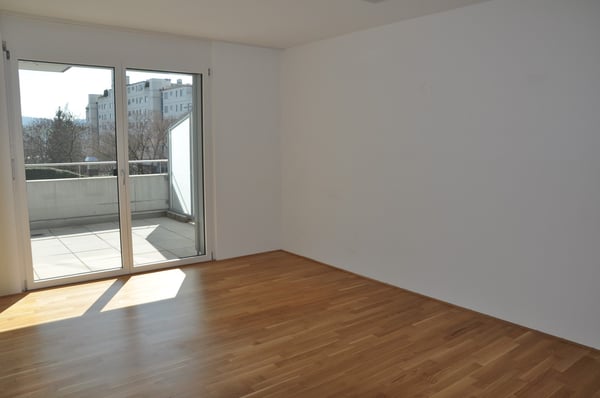 Schöne und moderne Wohnung an guter Lager 8