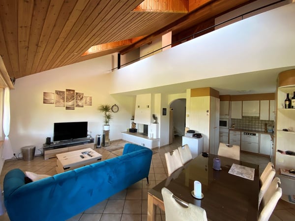 4½-Zimmer-Maisonette-Dachwohnung im Grünen 3