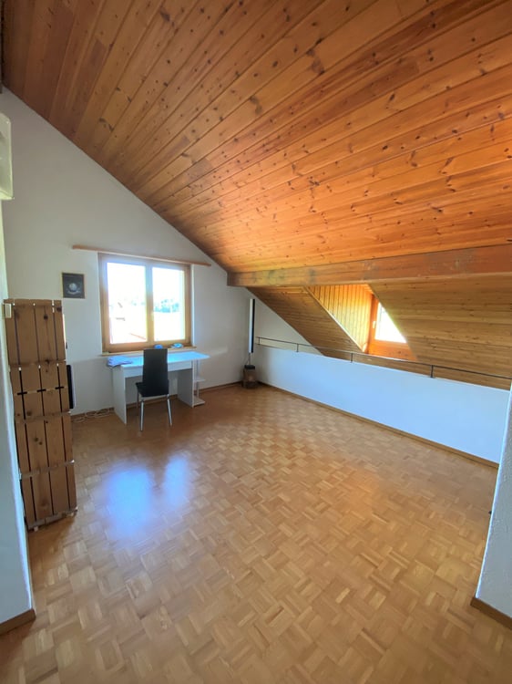4½-Zimmer-Maisonette-Dachwohnung im Grünen 6