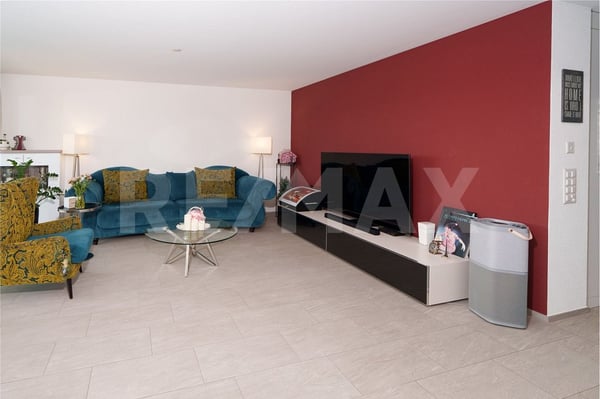 4 1/2 Zimmerwohnung mit grossem Balkon 2